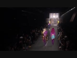 cindy walk the runaway at the gcds show at milan fashion week