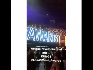 los 40 music awards