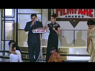 the cast and director of crazy heart receive their awards. filmfare awards 1998