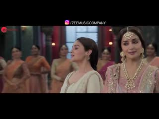 ghar more pardesiya - kalank varun, alia madhuri shreya vaishali pritam amit