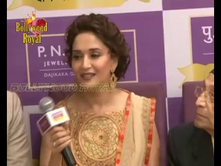 madhuri at pn gadgil event 11/15/2013 part 2